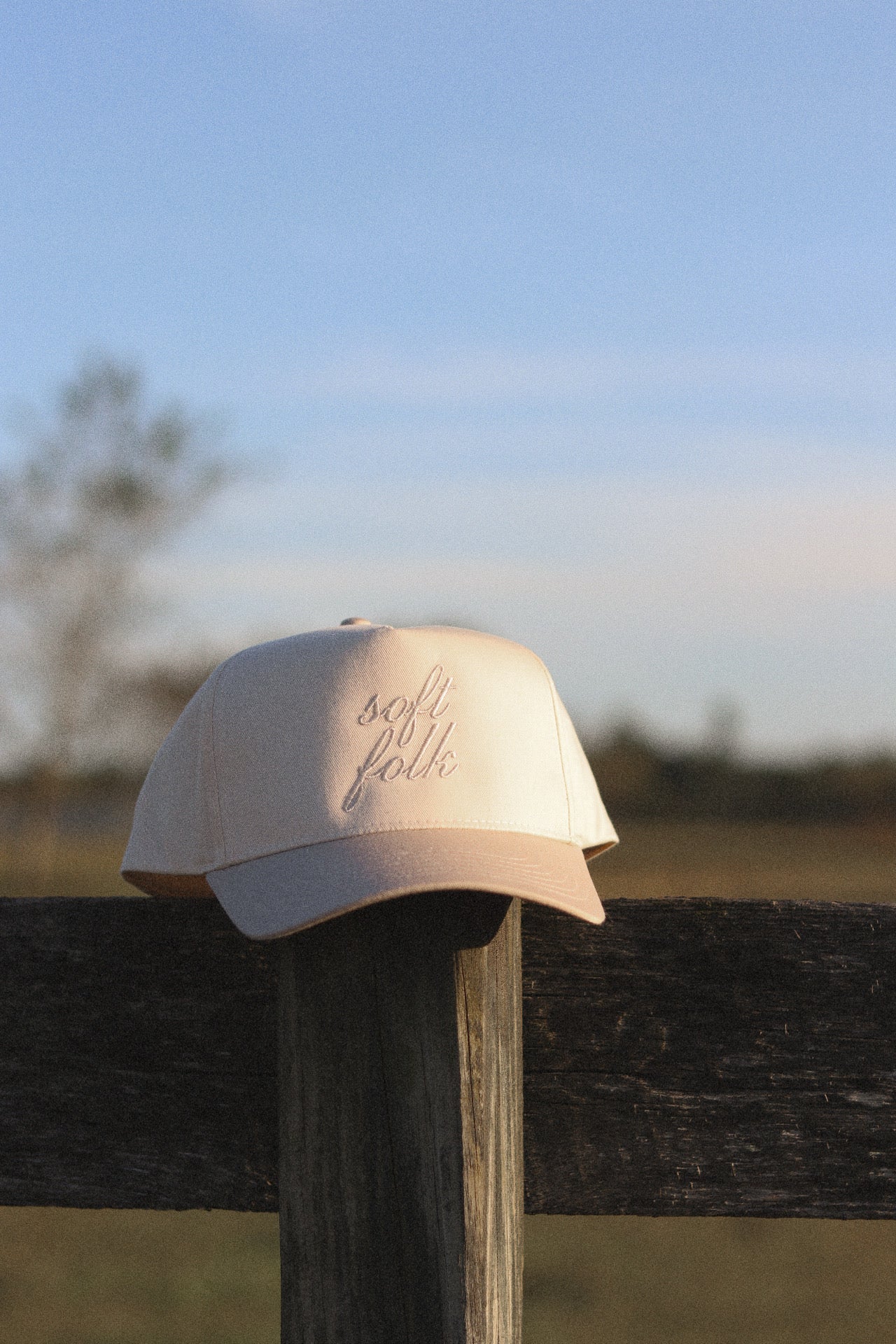 Soft Folk Hat in Beige